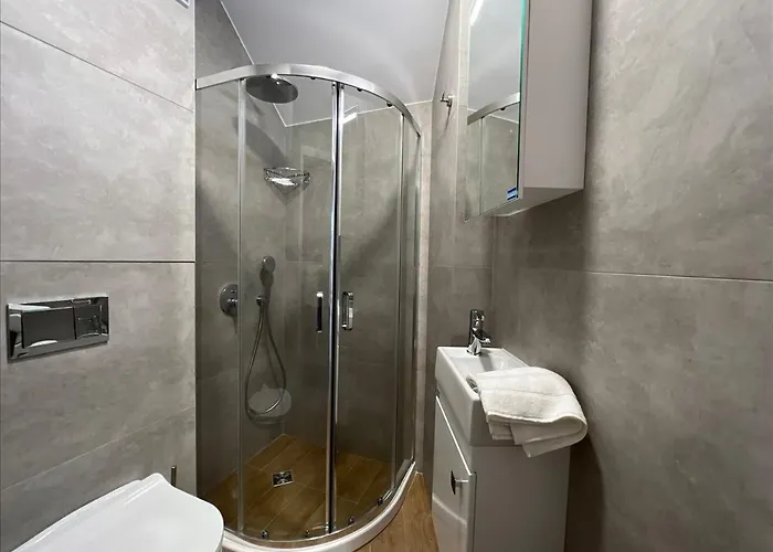 Apartment Sea Stories *