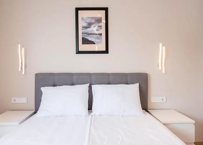 Sea Stories Apartment *